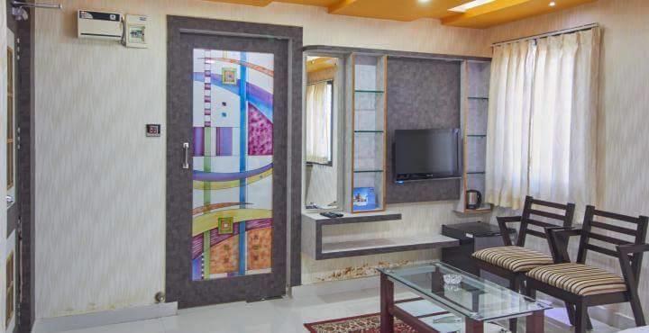 Hotel Av Comforts Settahalasūr Esterno foto